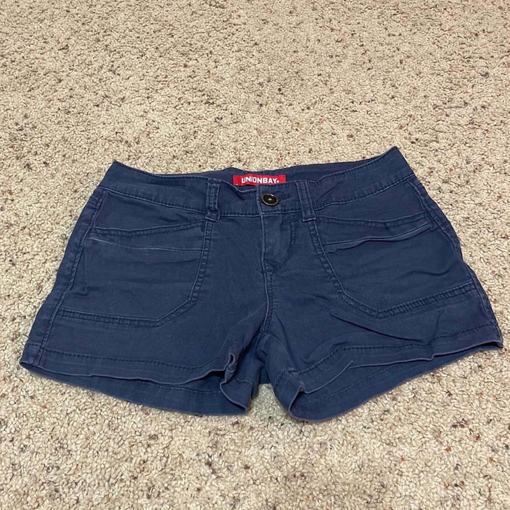 Navy blue unionbay shorts